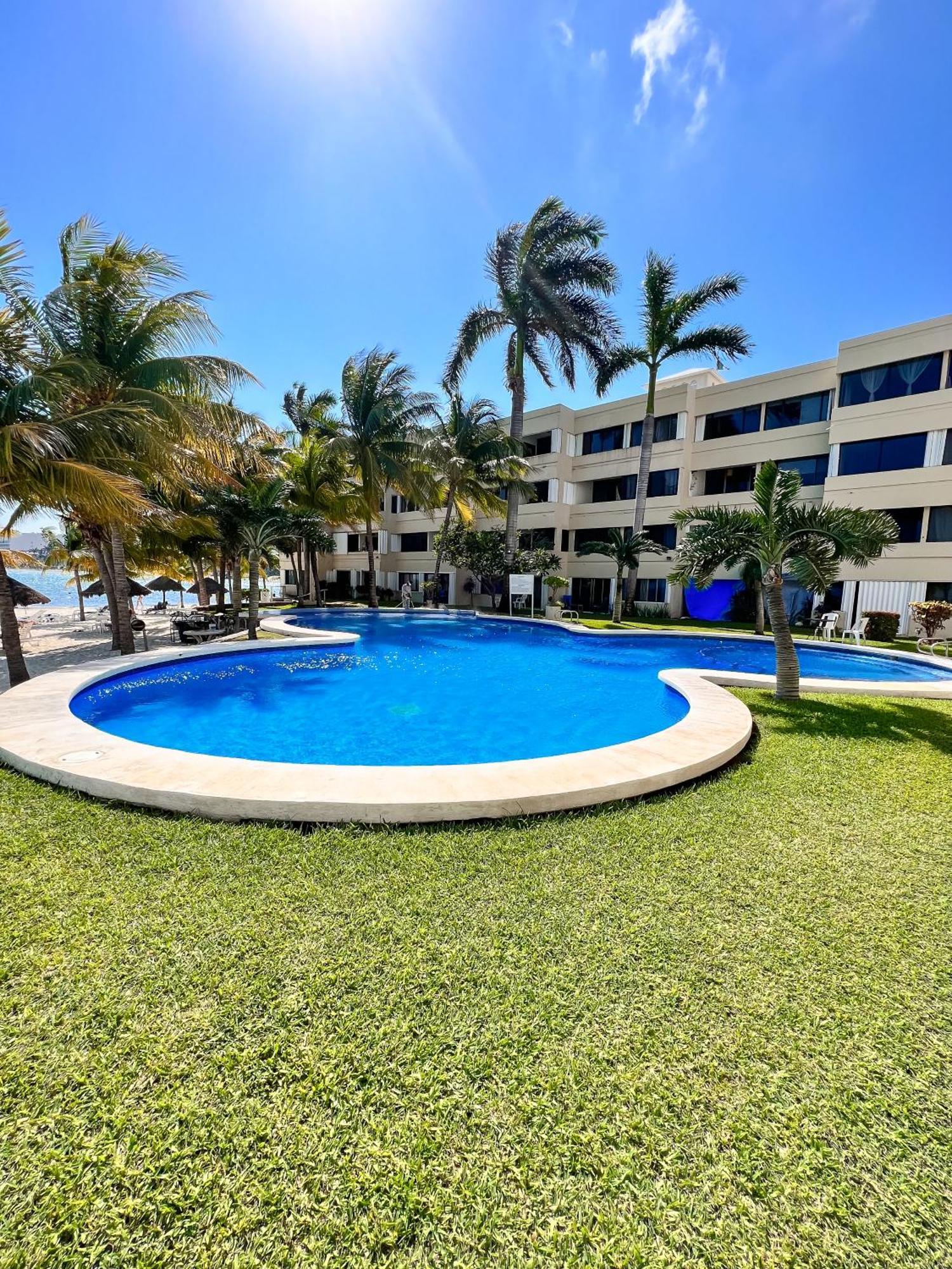 Bello Mar De Cancun, Beautiful 2Br 2Ba Condo Overlooking Beach Spectacular View! Luaran gambar